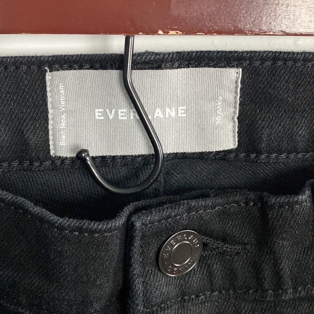 Everlane Black Straight Ankle Jeans EUC - Picture 4 of 10